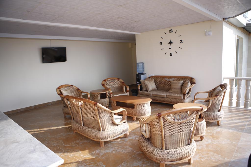 Gayane Hotel Alaverdi Buitenkant foto