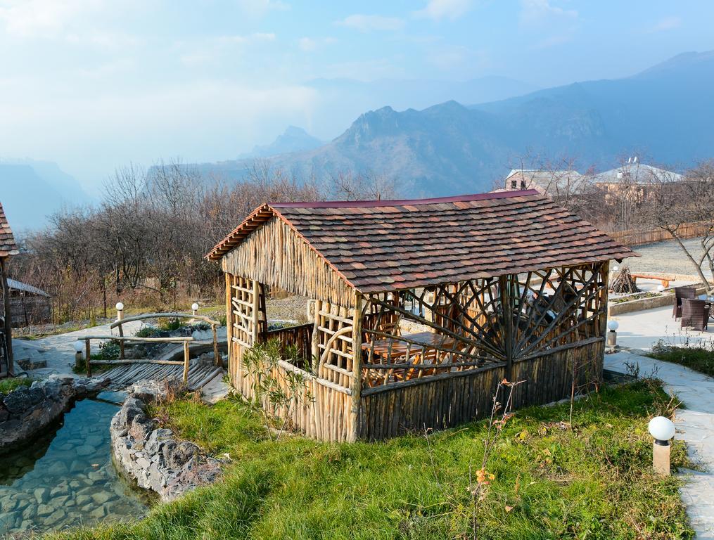 Gayane Hotel Alaverdi Buitenkant foto
