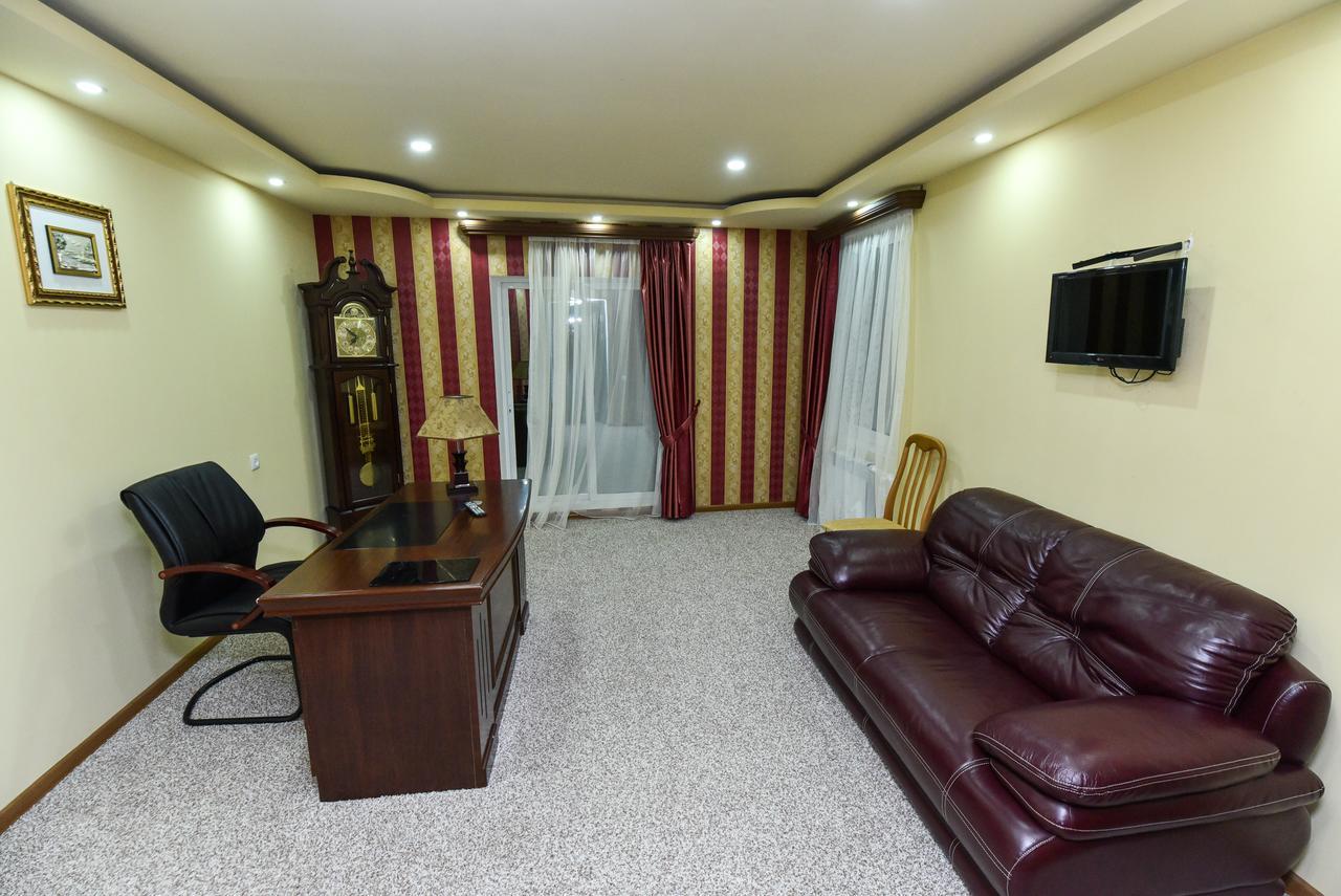 Gayane Hotel Alaverdi Buitenkant foto