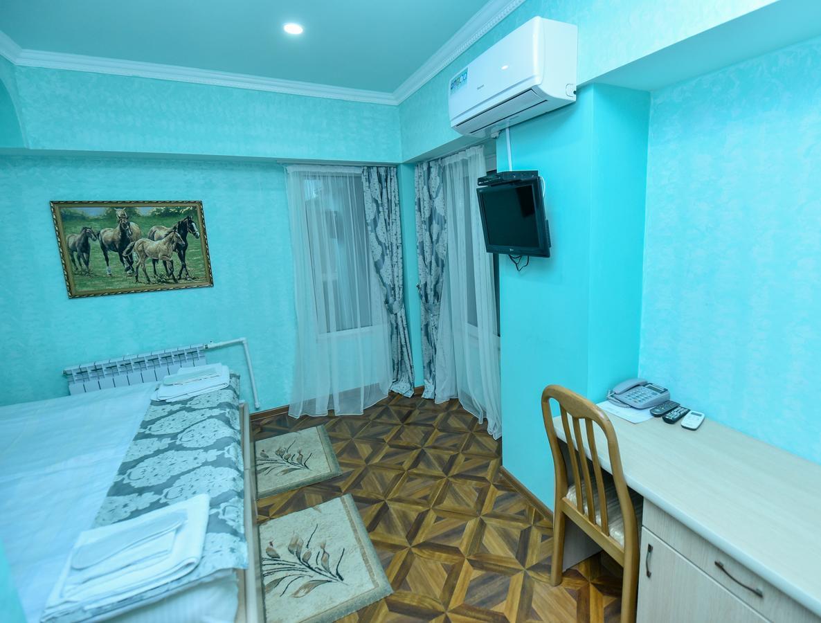 Gayane Hotel Alaverdi Buitenkant foto