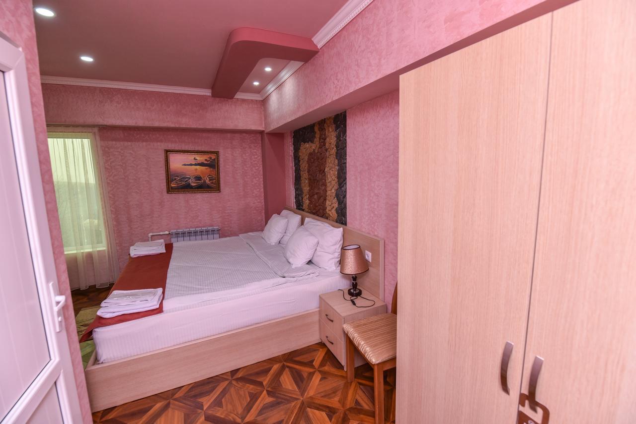 Gayane Hotel Alaverdi Buitenkant foto