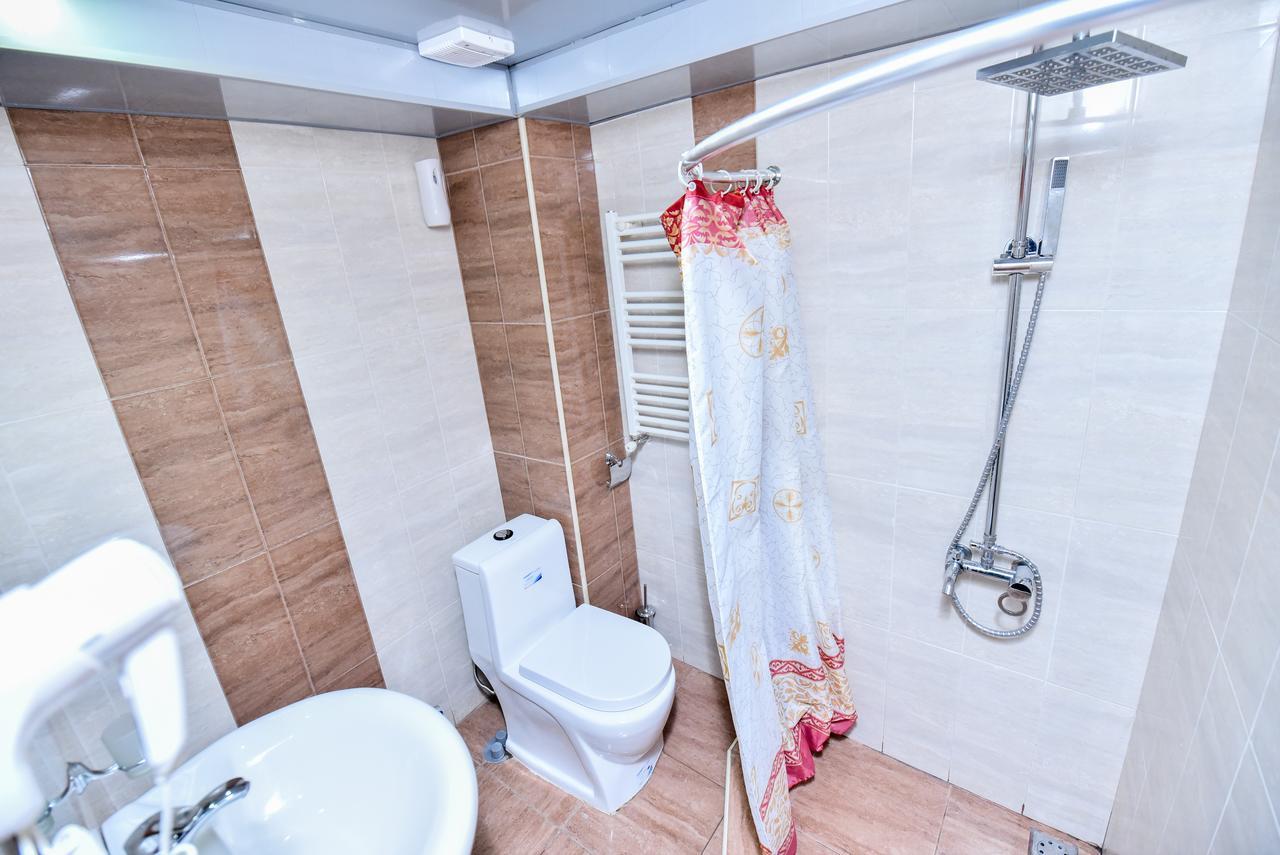 Gayane Hotel Alaverdi Buitenkant foto