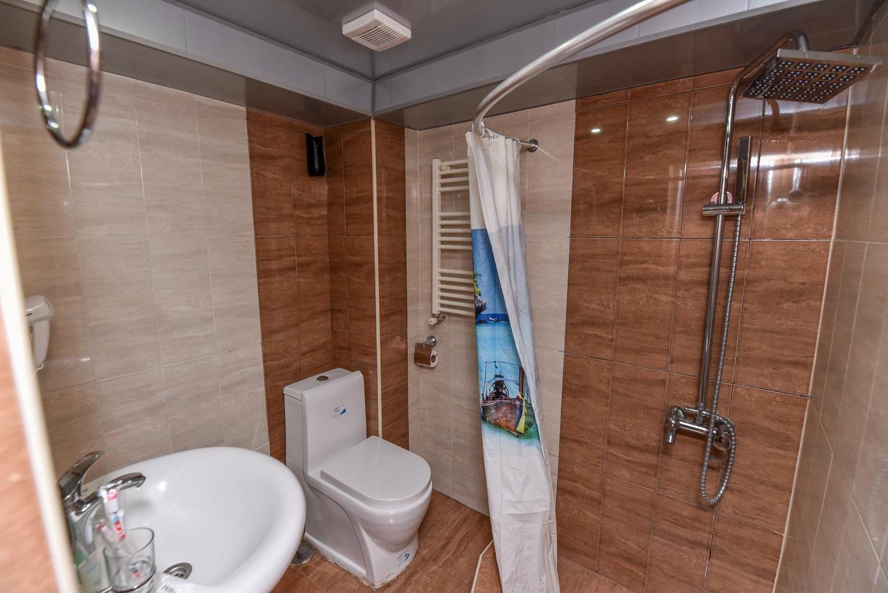 Gayane Hotel Alaverdi Buitenkant foto
