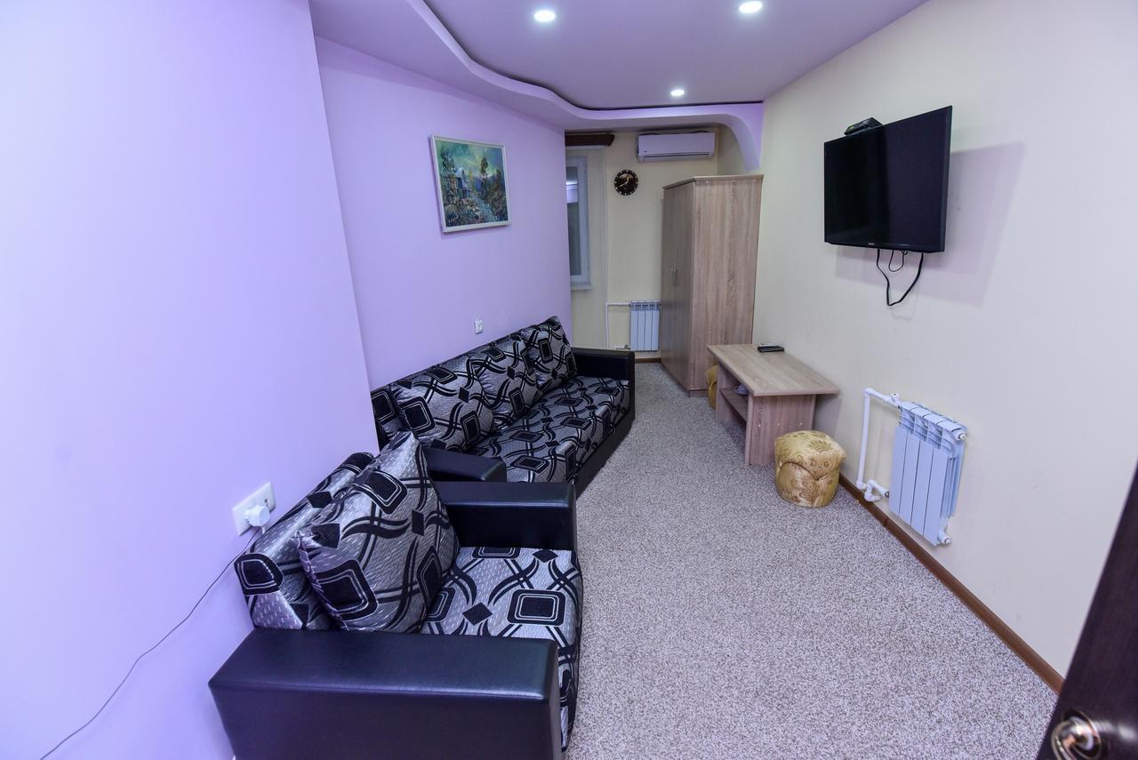 Gayane Hotel Alaverdi Buitenkant foto