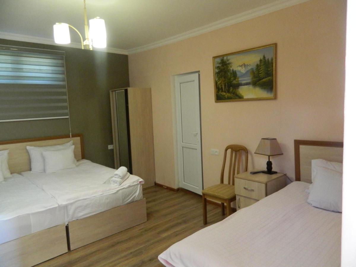 Gayane Hotel Alaverdi Buitenkant foto
